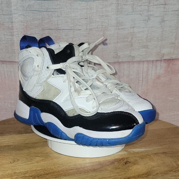 Other - Air Jordan Jumpman Royal Blue Sneakers